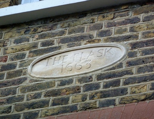 Picture of the Flask Tavern established 1663.